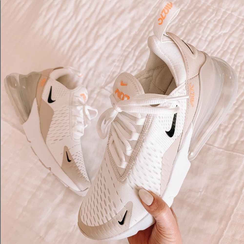 Nike Air Max 270 summit desert white sand size 8